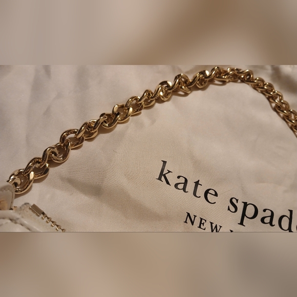 Kate Spade Carey Zip Top Crossbody Quilted Leather Crescent Bag Cream Gold Chain - Picture 3 of 10